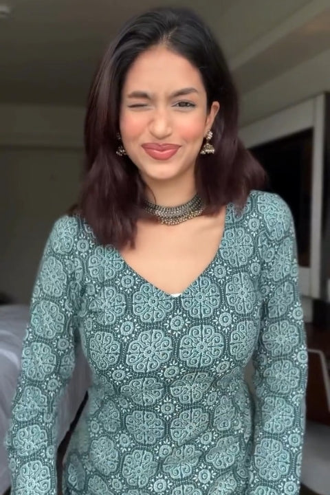 Stylish V-Neck Ethnic Elegant Printed Short Kurti for Women