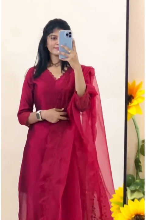 Designer Elegant Red Suit Set for Women