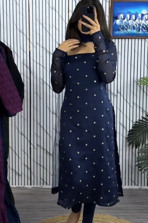 Shop Designer Ethnic Wear for Festive Occasions Kurta Set