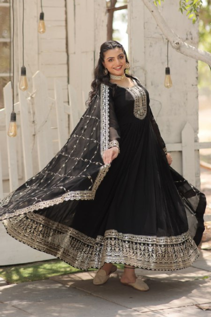 Black Fake Blooming Gown with Embroidered Dupatta